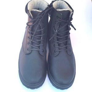 Steve Madden Insulated Biker Core Hiking Water Resistant BLK Boots 10.5